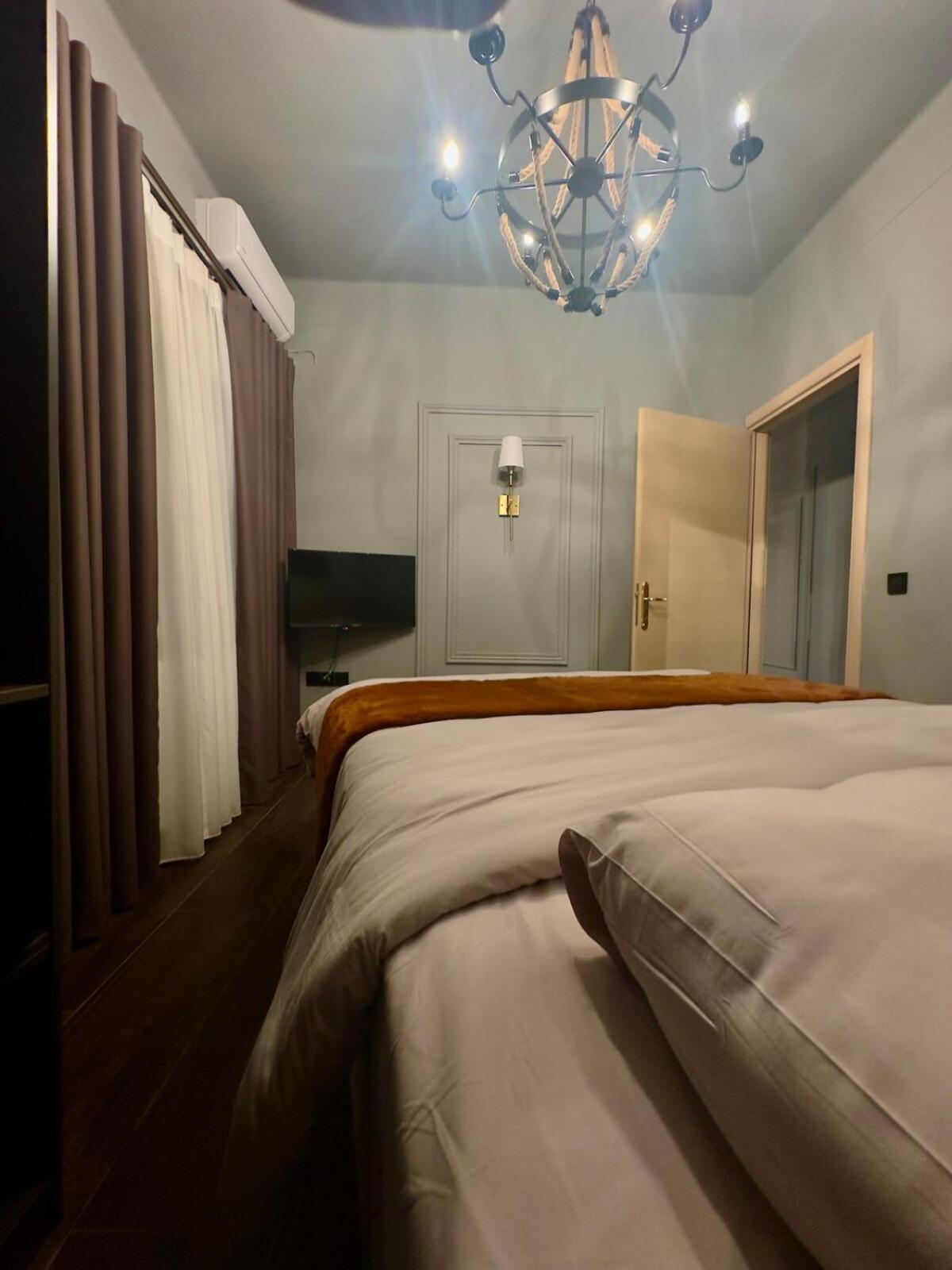 Individualliving 4 Excellent Location! ! ! Apartment